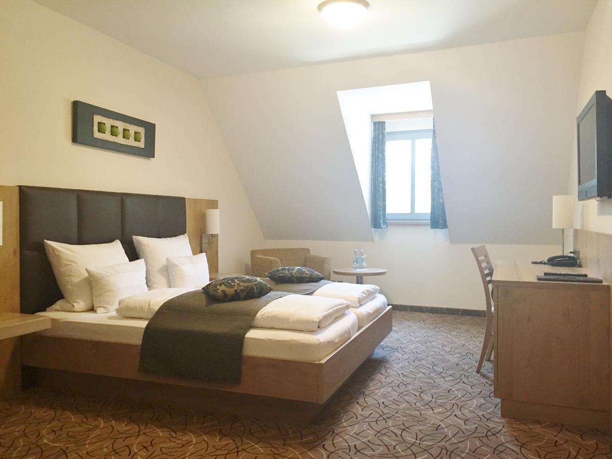Hotel Glutschaufel Eschenbach in der Oberpfalz المظهر الخارجي الصورة