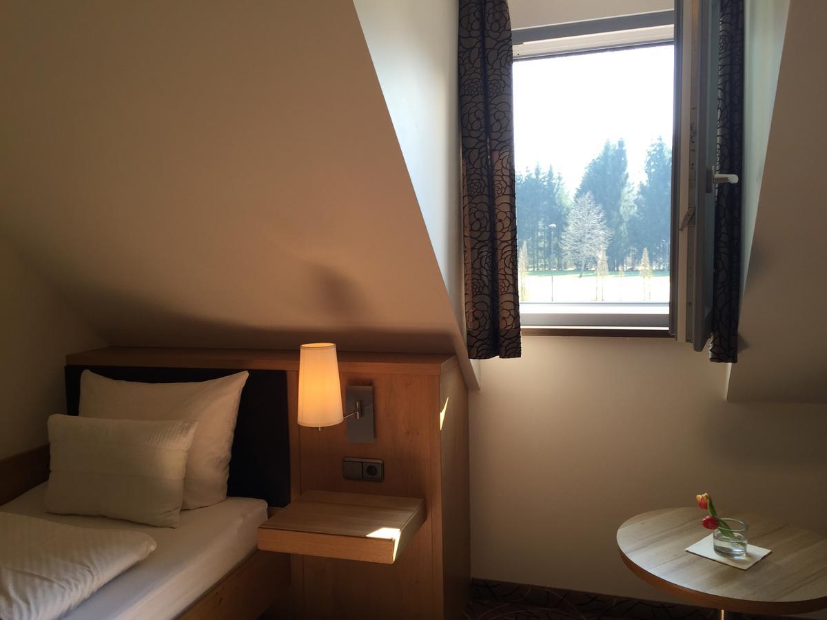 Hotel Glutschaufel Eschenbach in der Oberpfalz المظهر الخارجي الصورة
